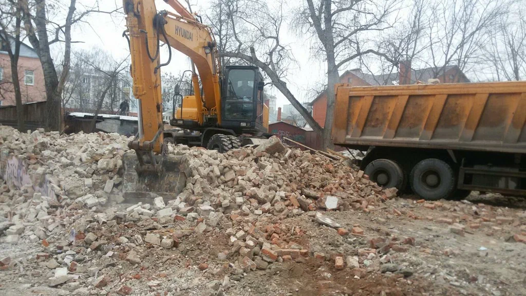 Вывоз мусора ОССиГ с выездом в Ишимбае в октябре
