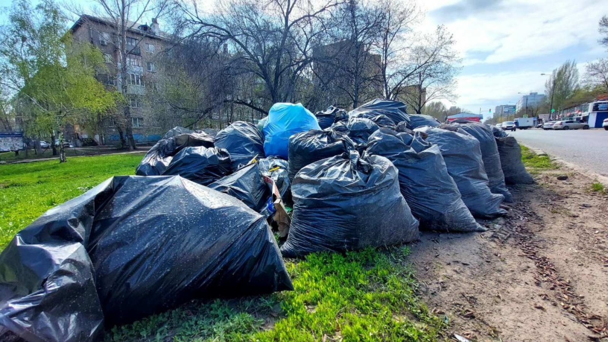 Вывоз и утилизация мусора после субботника в Ишимбае в октябре